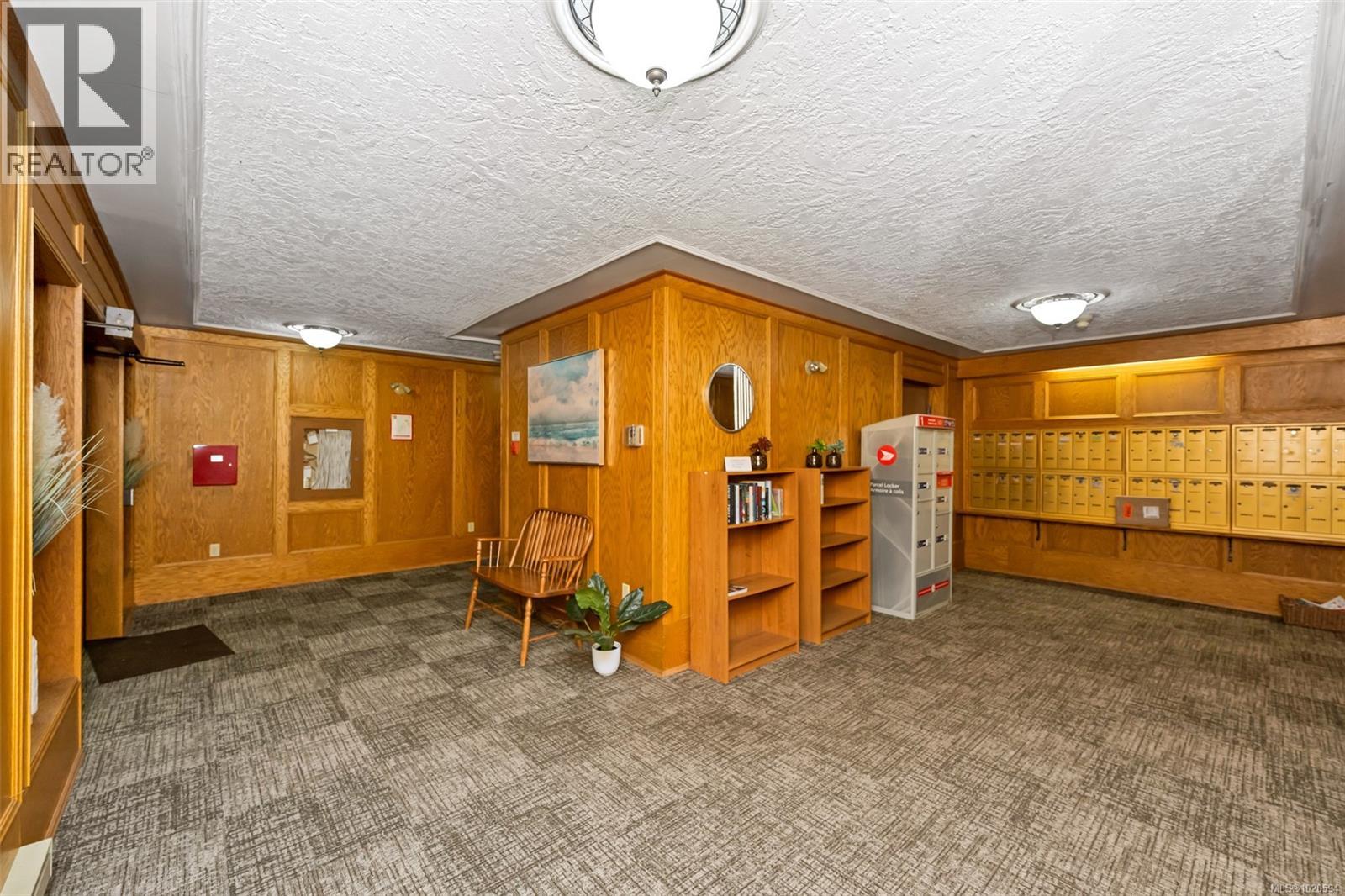 204 1010 Bristol Rd, Saanich