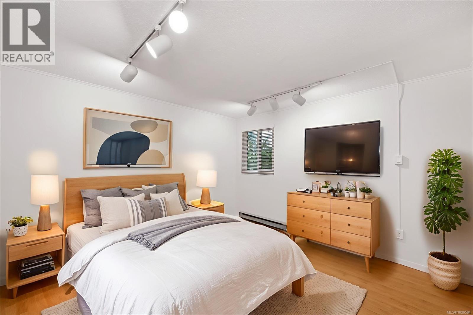 204 1010 Bristol Rd, Saanich