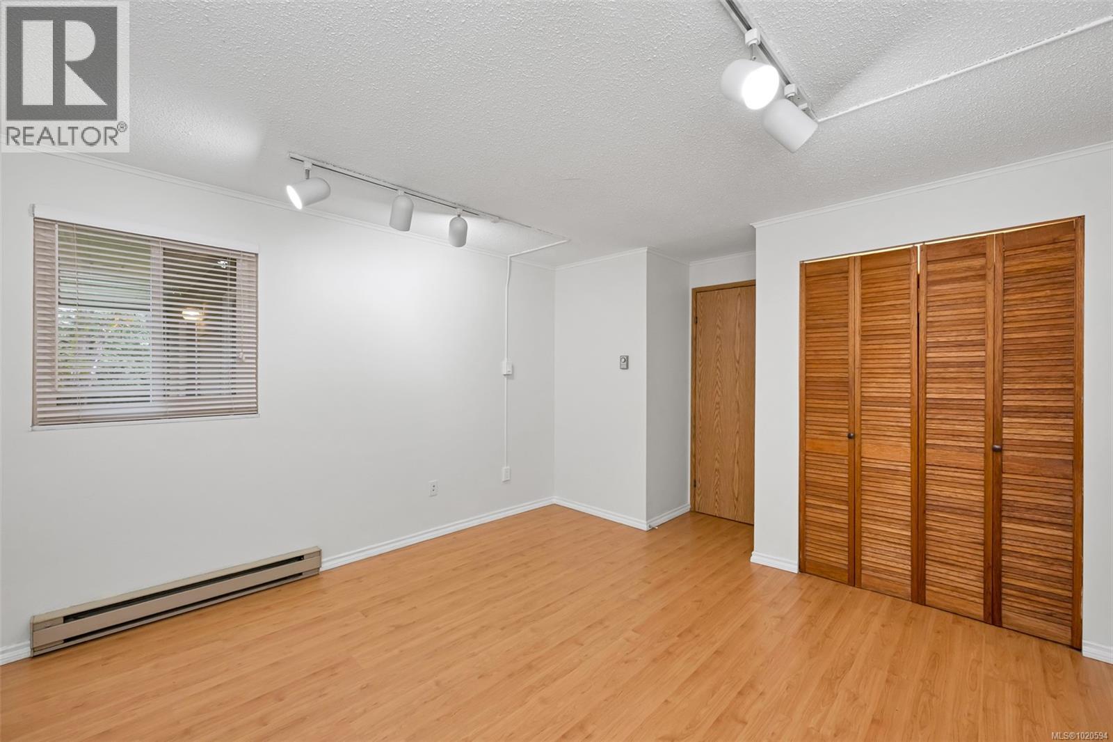 204 1010 Bristol Rd, Saanich