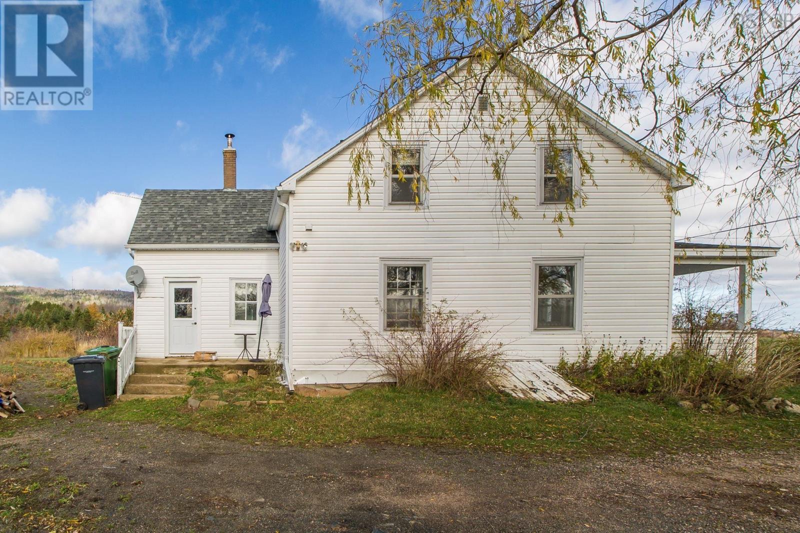 Property 33 of 50 of 6209 Highway 1