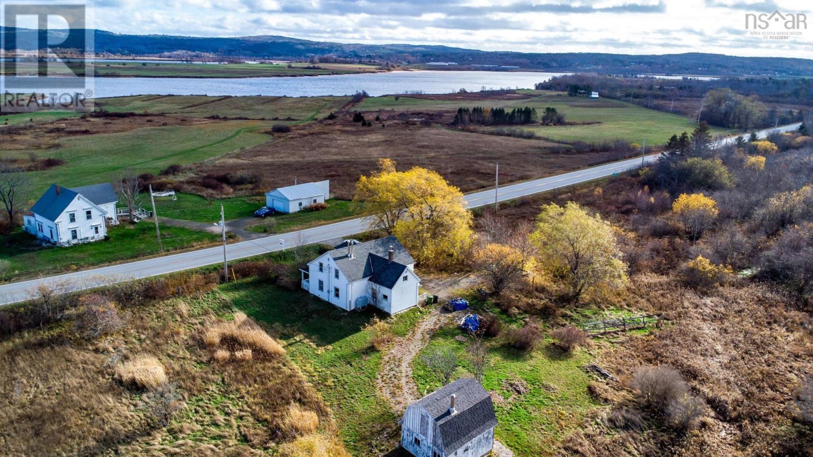 Property 46 of 50 of 6209 Highway 1