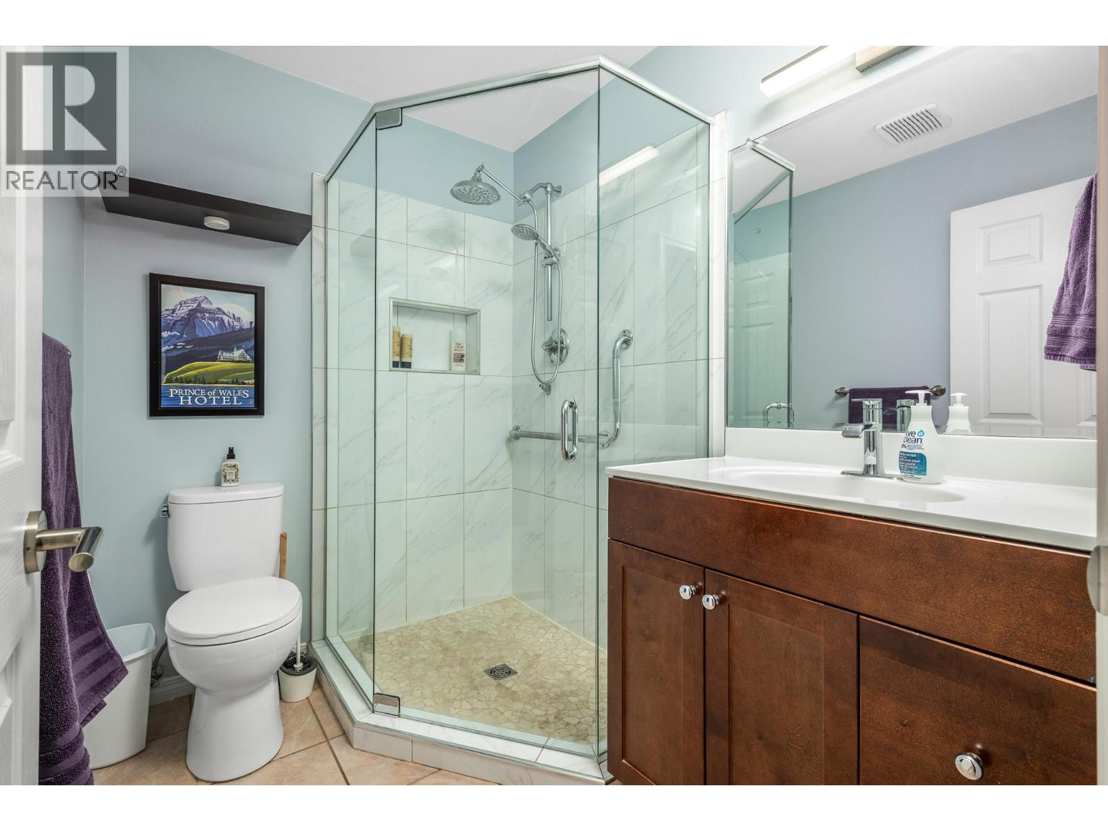 401 3806 35 Avenue, Vernon