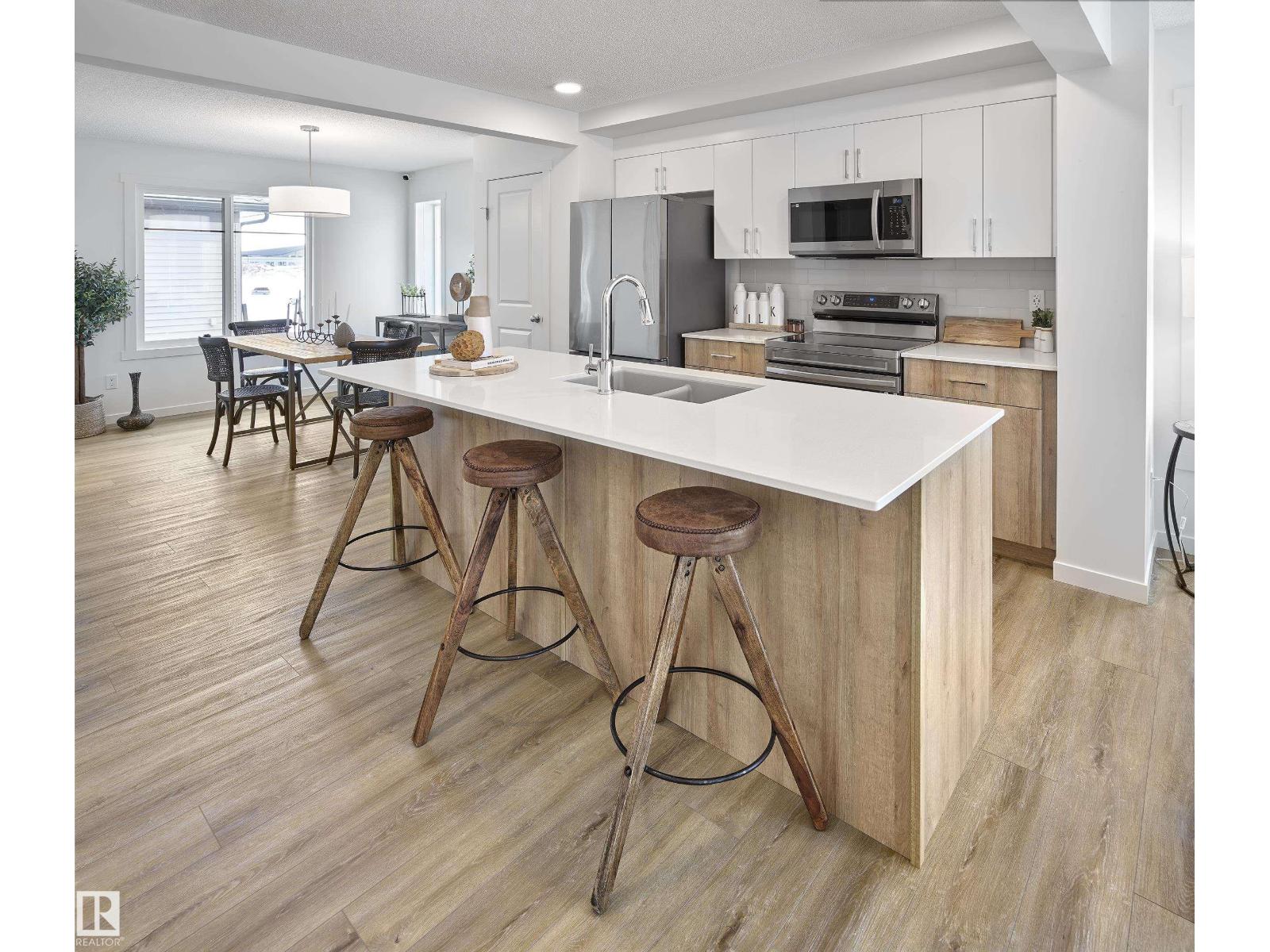 1275 KESWICK DR SW, Edmonton