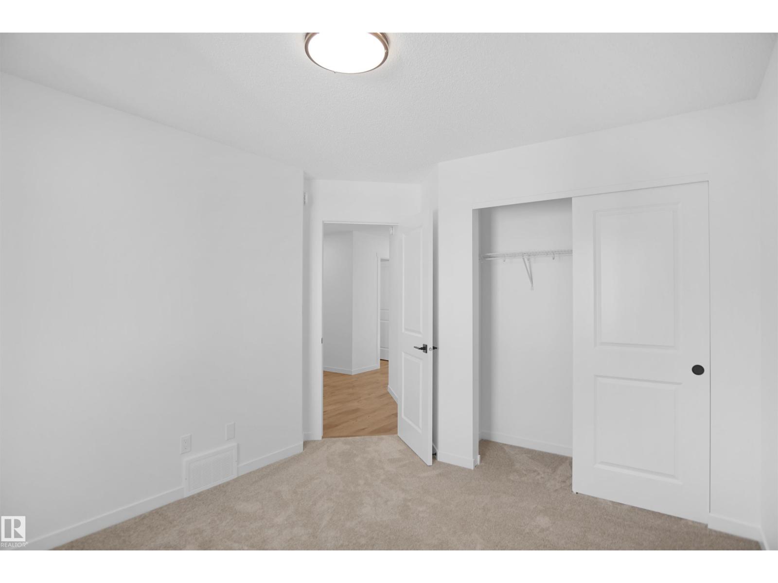 #54 19904 31 AV NW, Edmonton