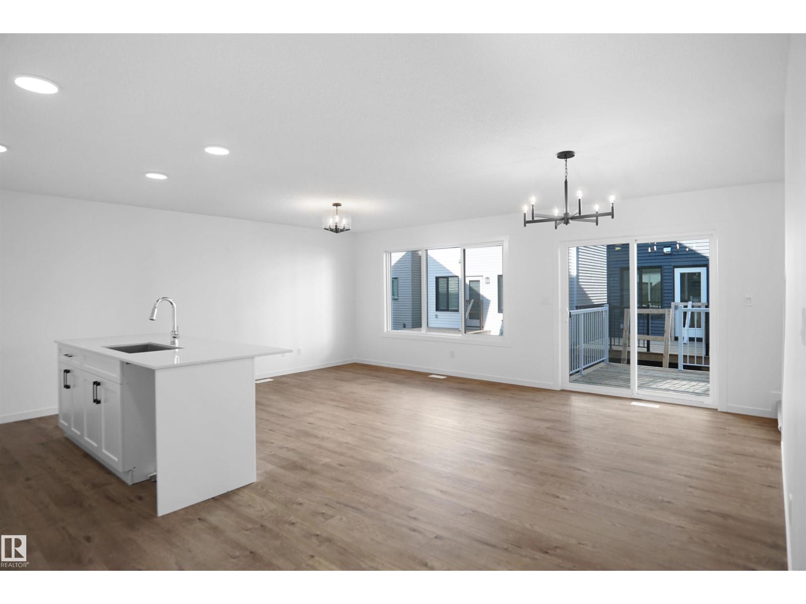 #54 19904 31 AV NW, Edmonton