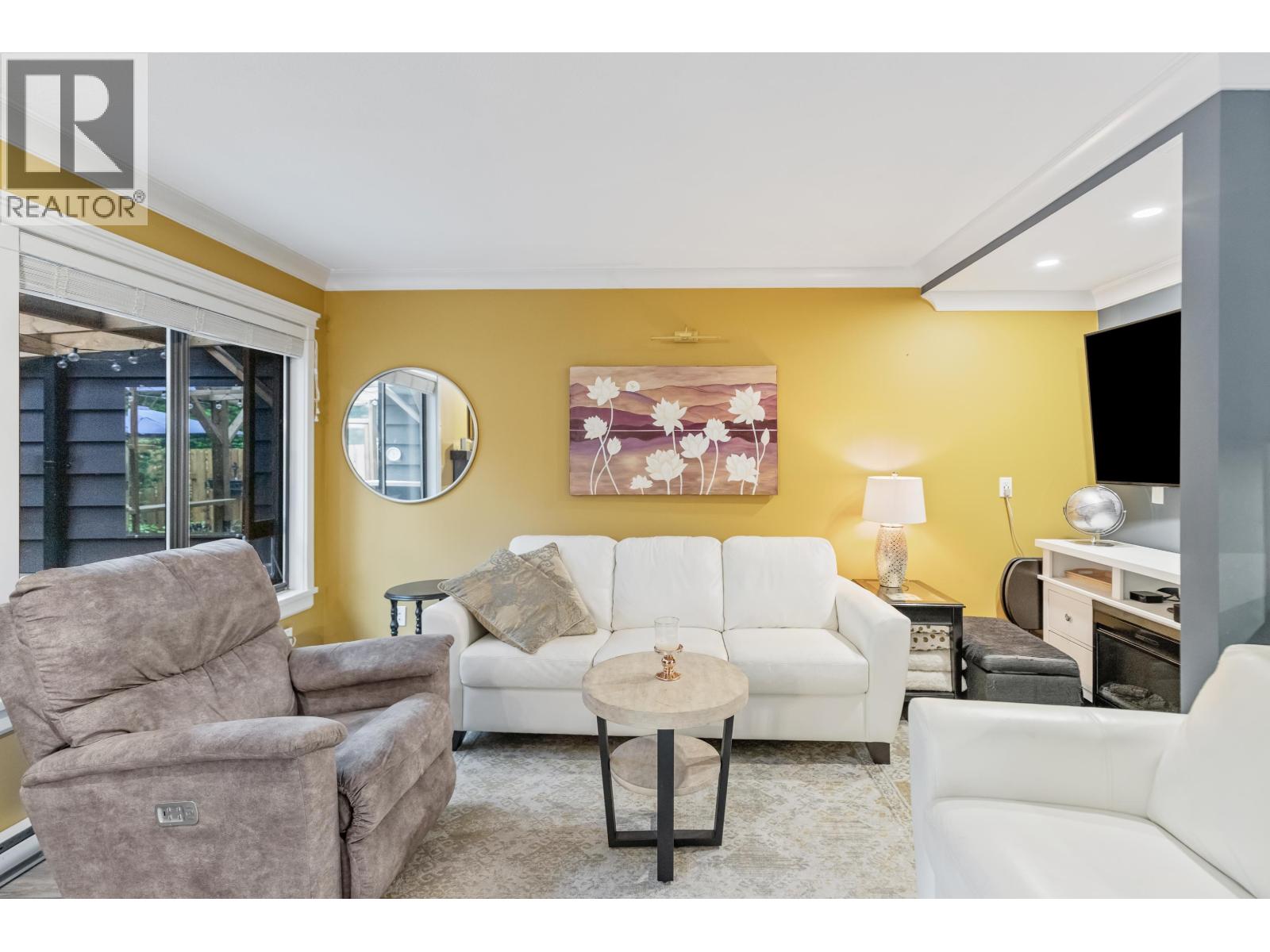 9 12227 SKILLEN STREET, Maple Ridge