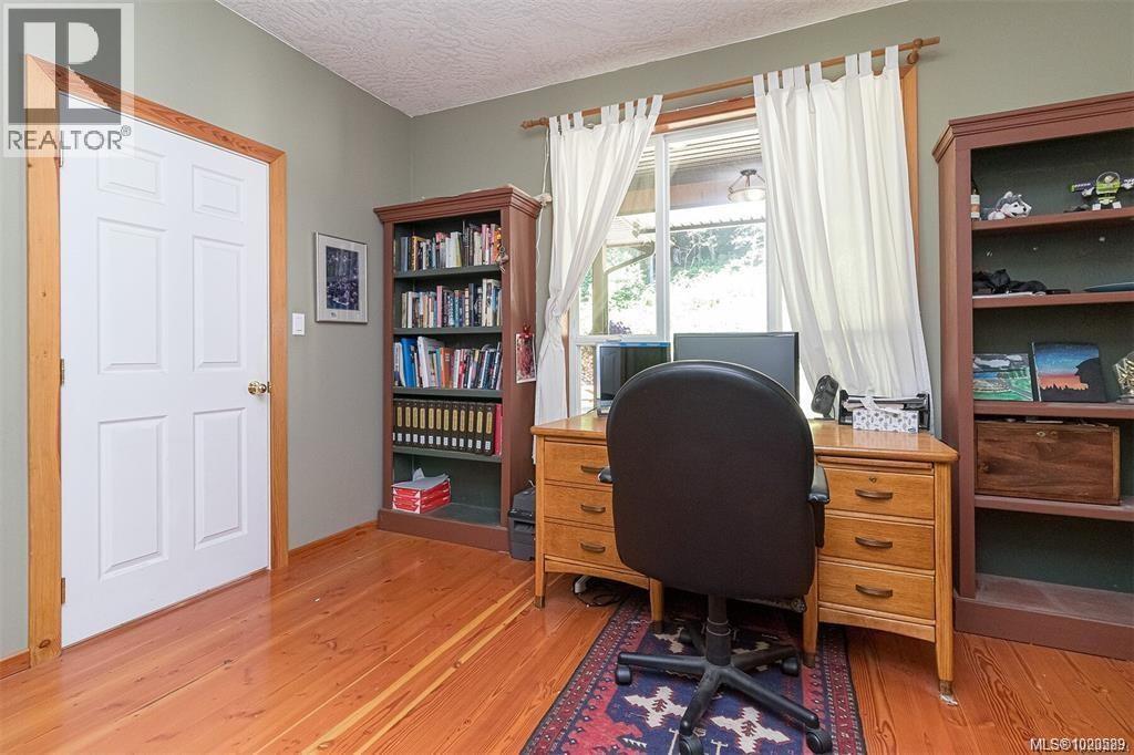 1291 Boulderpath Rd, Metchosin