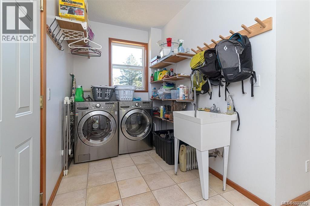 1291 Boulderpath Rd, Metchosin