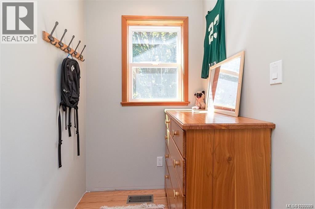 1291 Boulderpath Rd, Metchosin