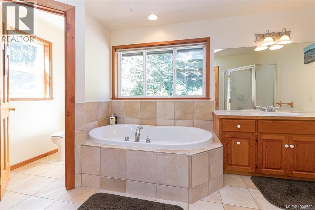 1291 Boulderpath Rd, Metchosin