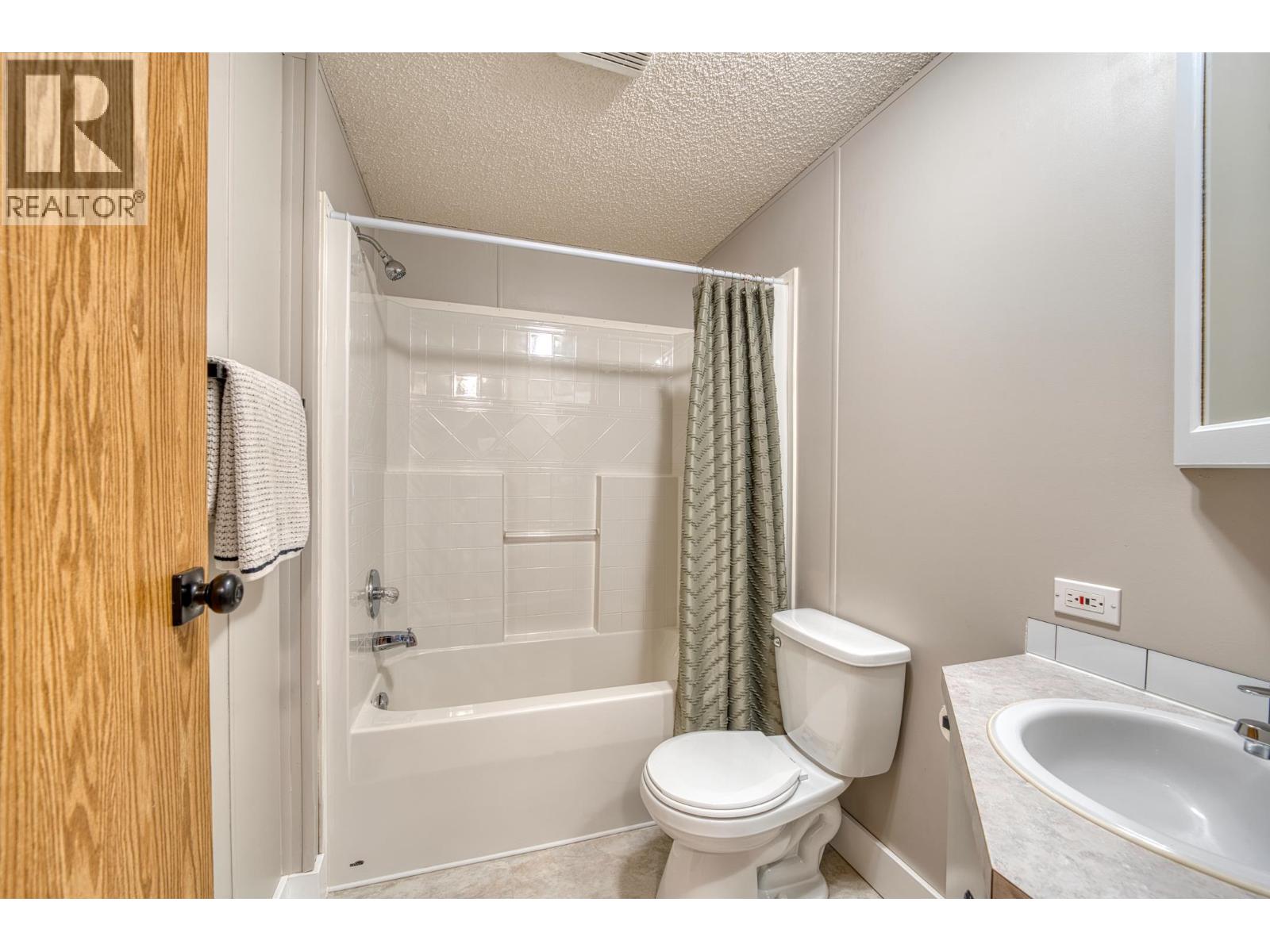 11075 257 ROAD, Fort St. John