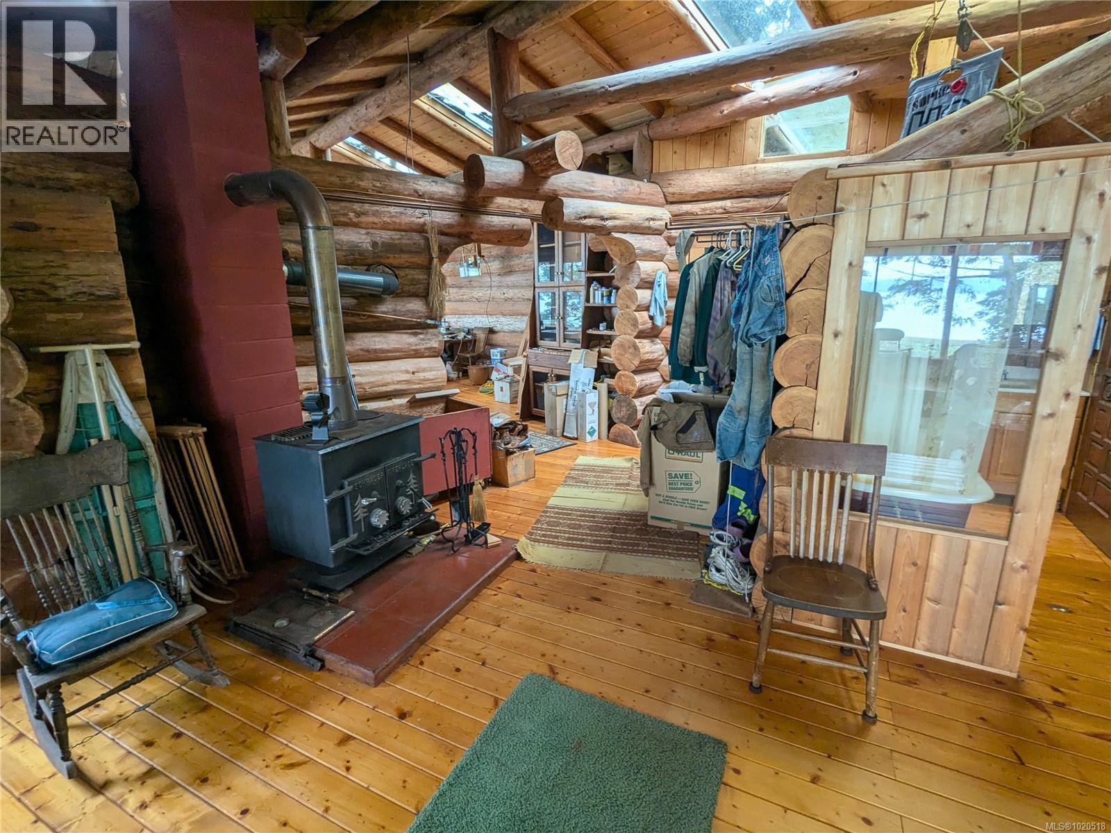 3 Grant Rd, Lasqueti Island