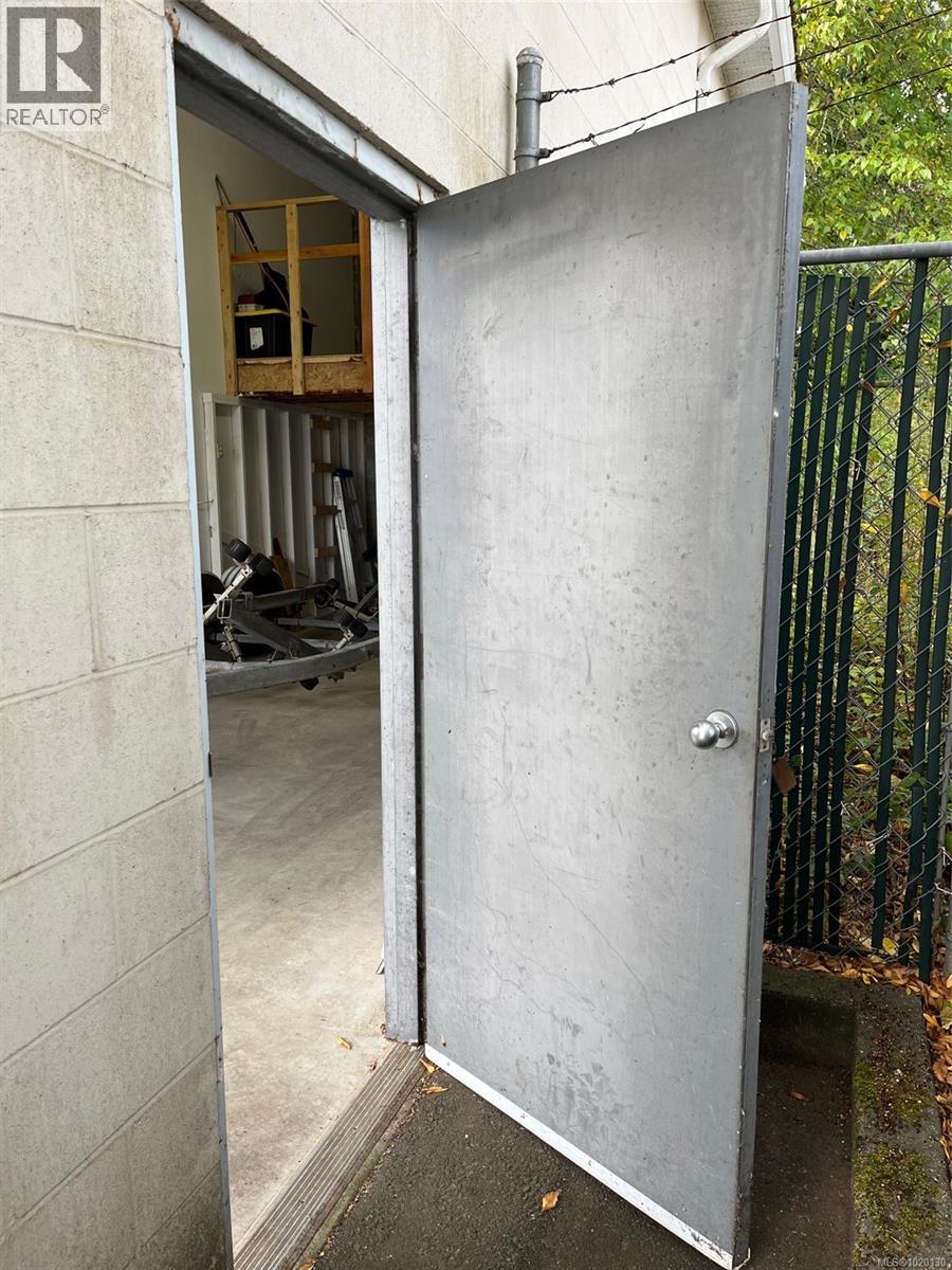 16 2755 Moray Ave, Courtenay