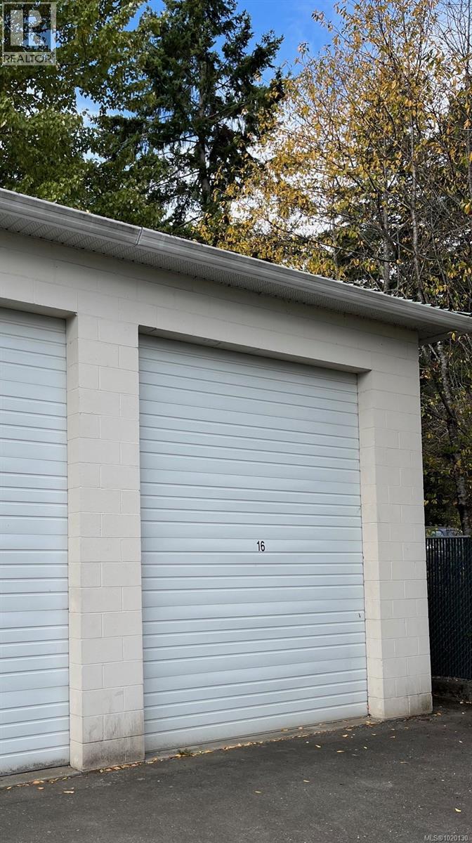 16 2755 Moray Ave, Courtenay