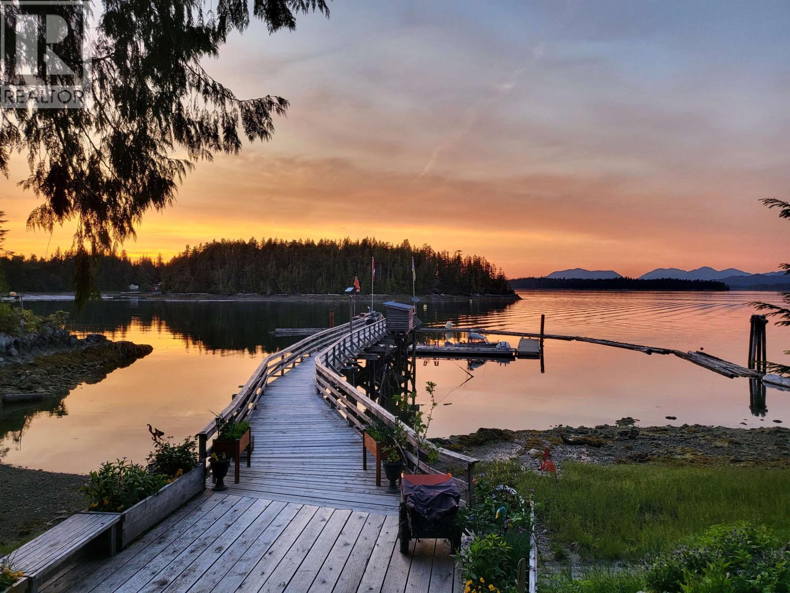 34 WHISKEY COVE (DENNY ISLAND) ROAD, Bella Coola