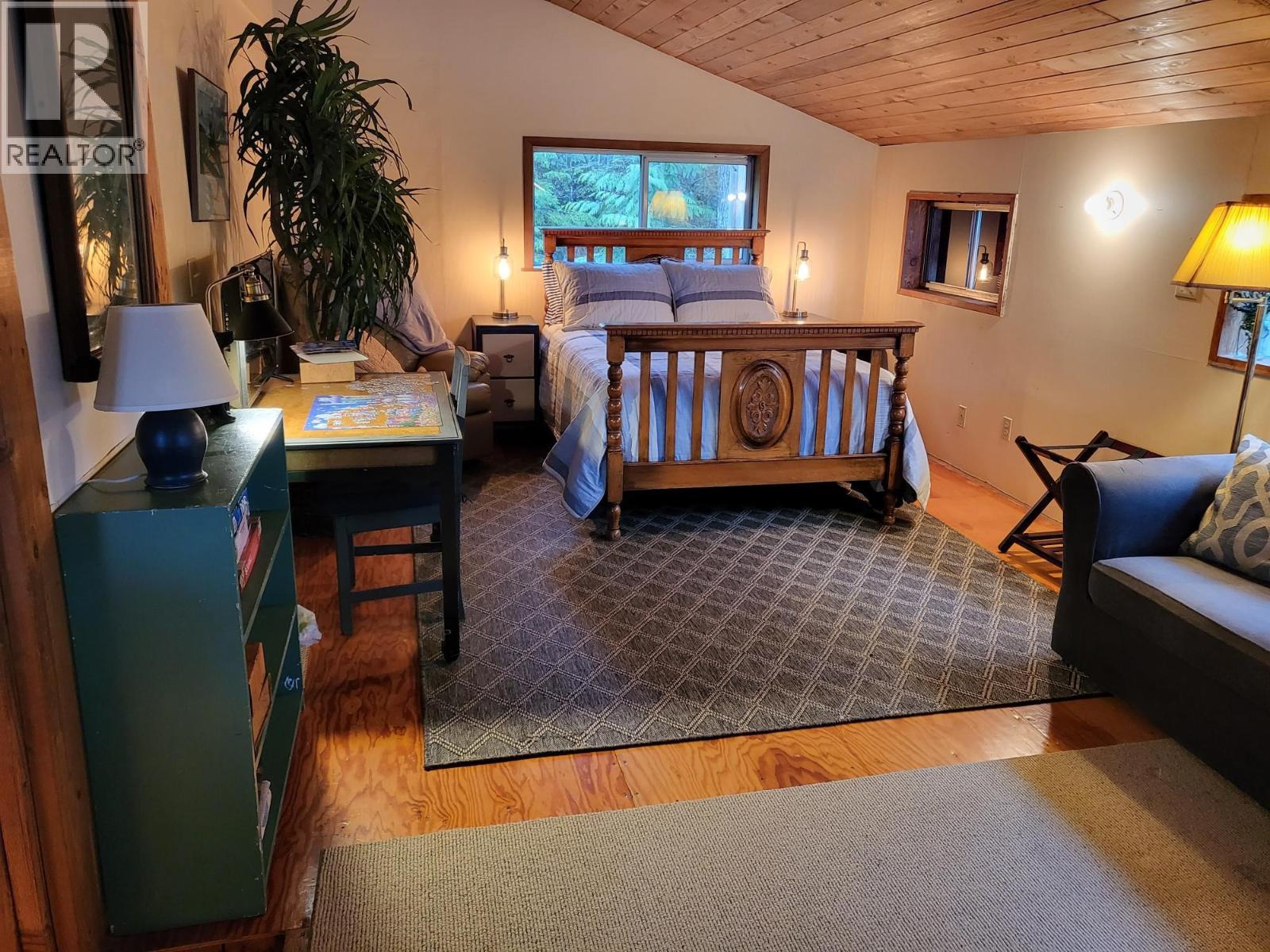 34 WHISKEY COVE (DENNY ISLAND) ROAD, Bella Coola