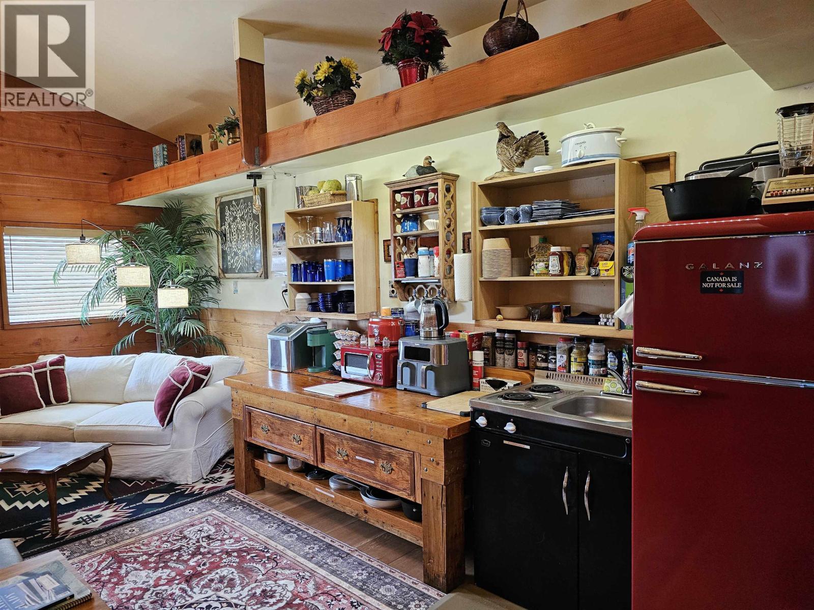 34 WHISKEY COVE (DENNY ISLAND) ROAD, Bella Coola