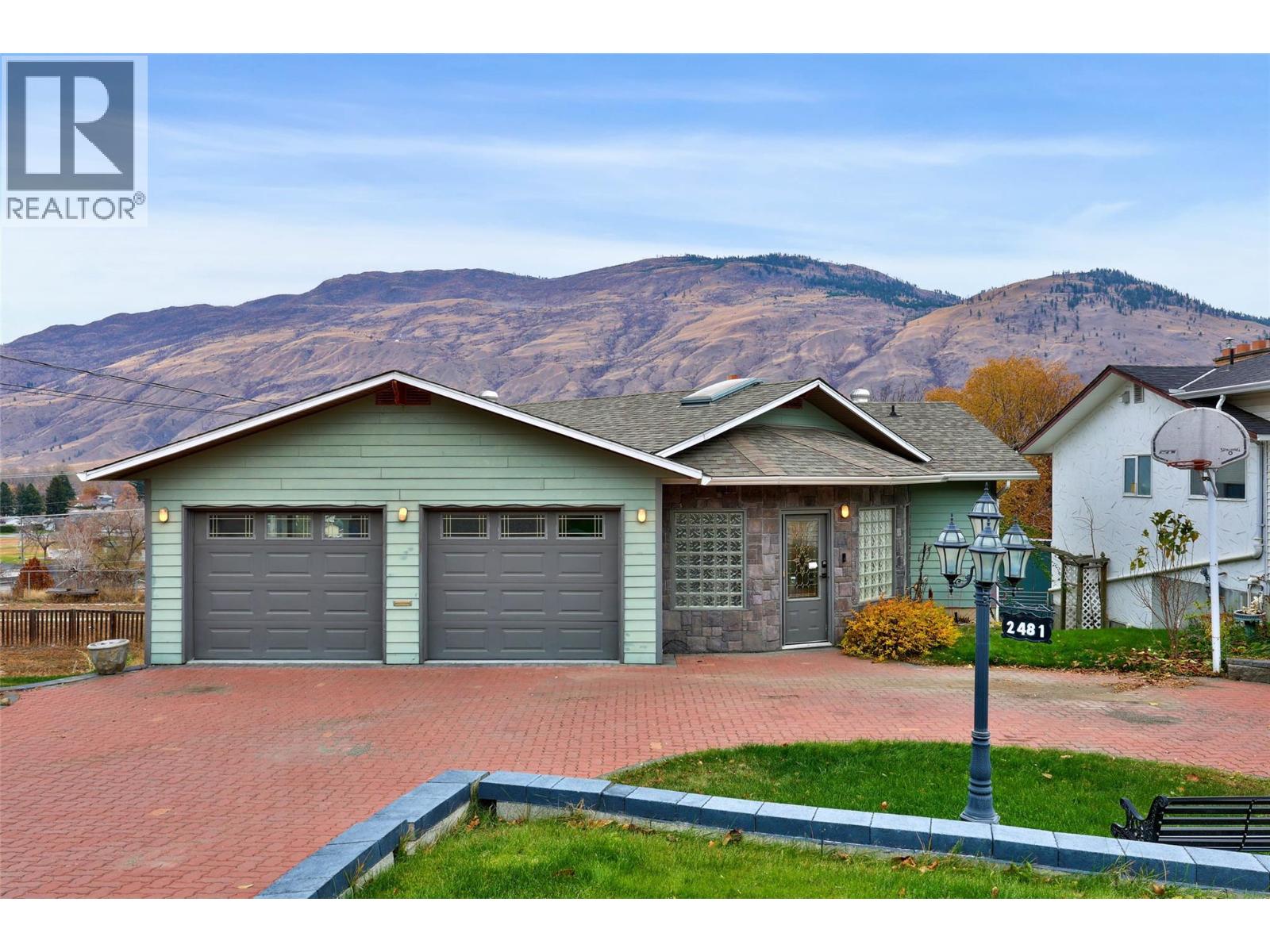 2481 Parkview Drive, Kamloops