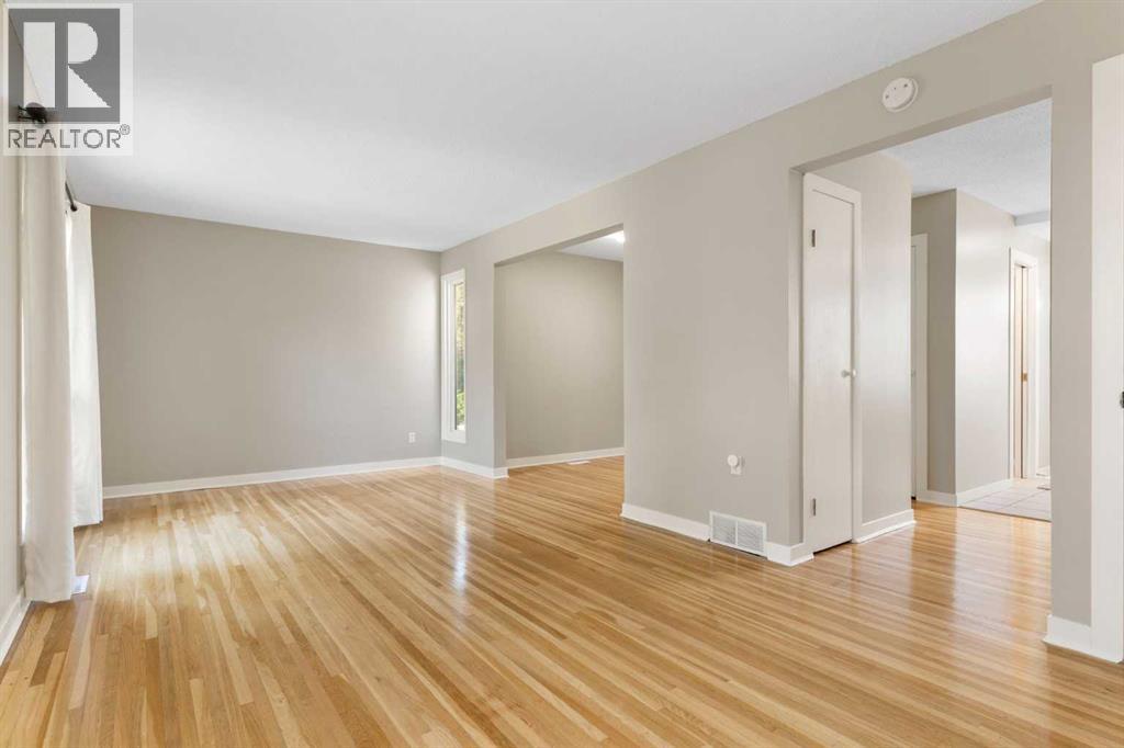 Single Family House for Sale in   Braniff Road SW Braeside Calgary 