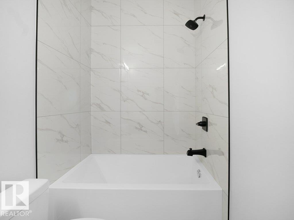 432 Crystal Creek Link, Leduc