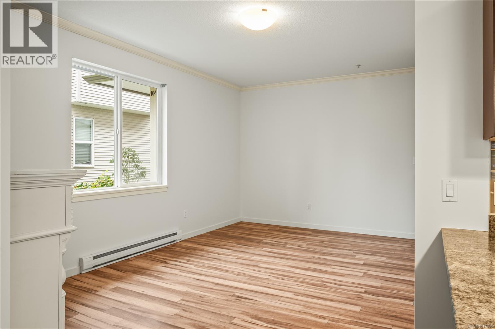 102 2149 Ridgemont Pl, Nanaimo