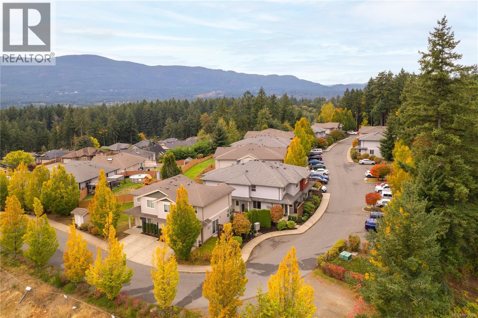 102 2149 Ridgemont Pl, Nanaimo