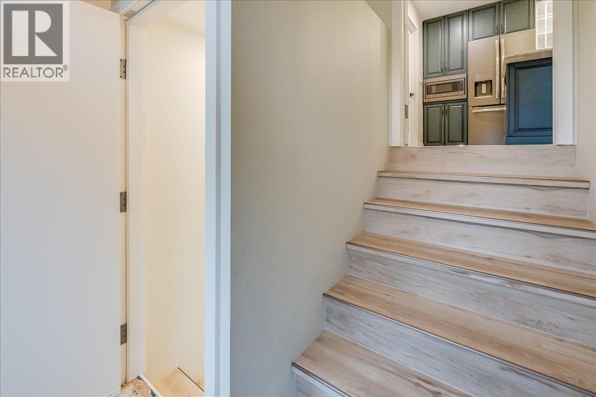 1408 Meadowbrook Drive, Castlegar