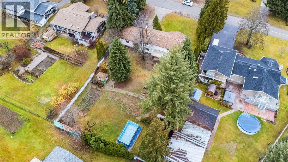 1408 Meadowbrook Drive, Castlegar