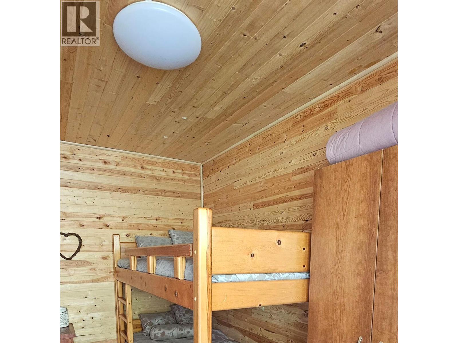  3953 Short Road, Eagle Bay