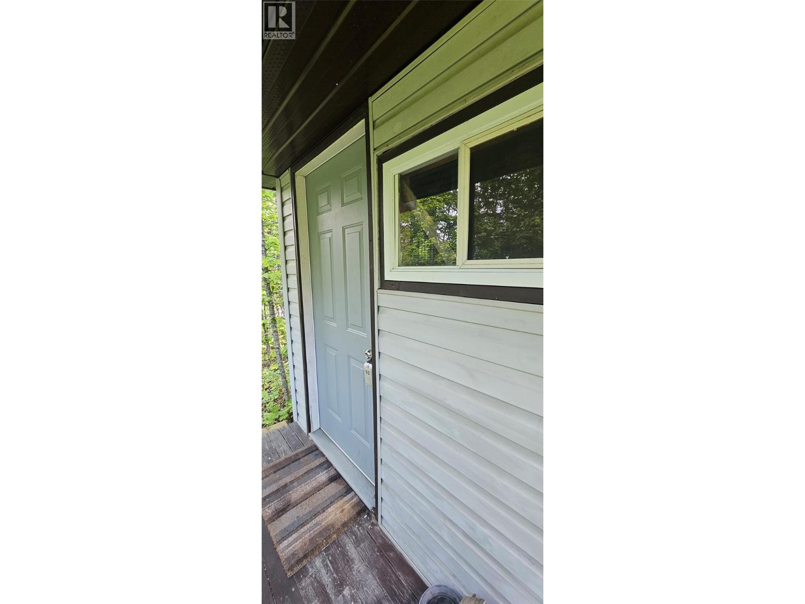  3953 Short Road, Eagle Bay