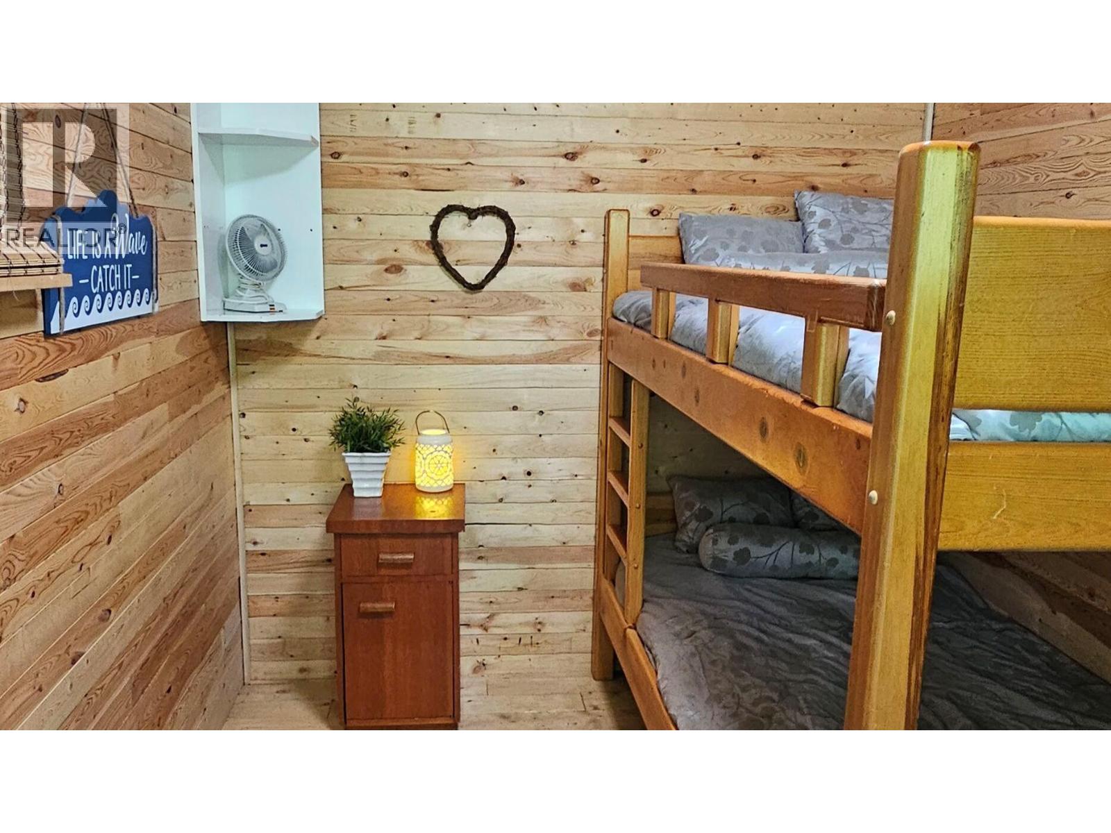  3953 Short Road, Eagle Bay