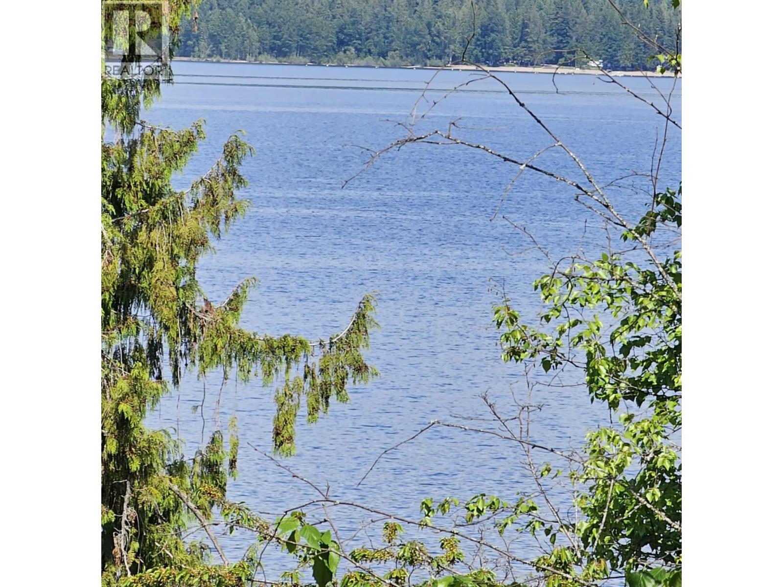  3953 Short Road, Eagle Bay