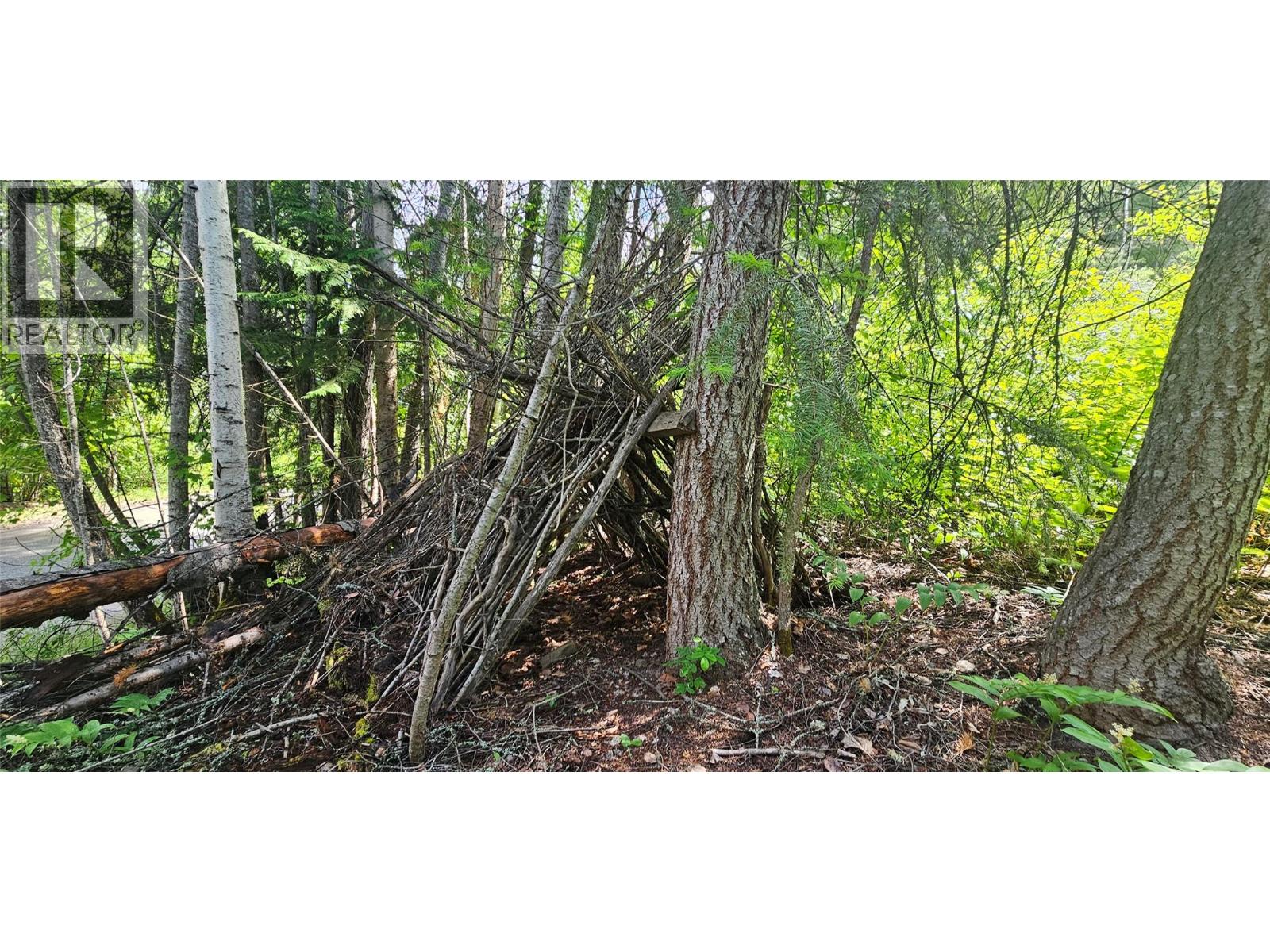  3953 Short Road, Eagle Bay