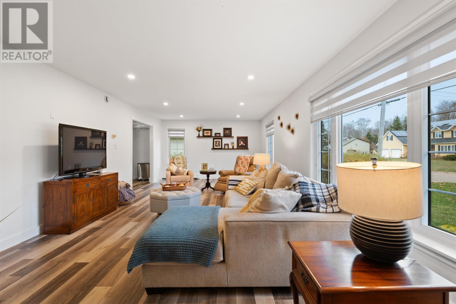 244 COLIN AVENUE - 10