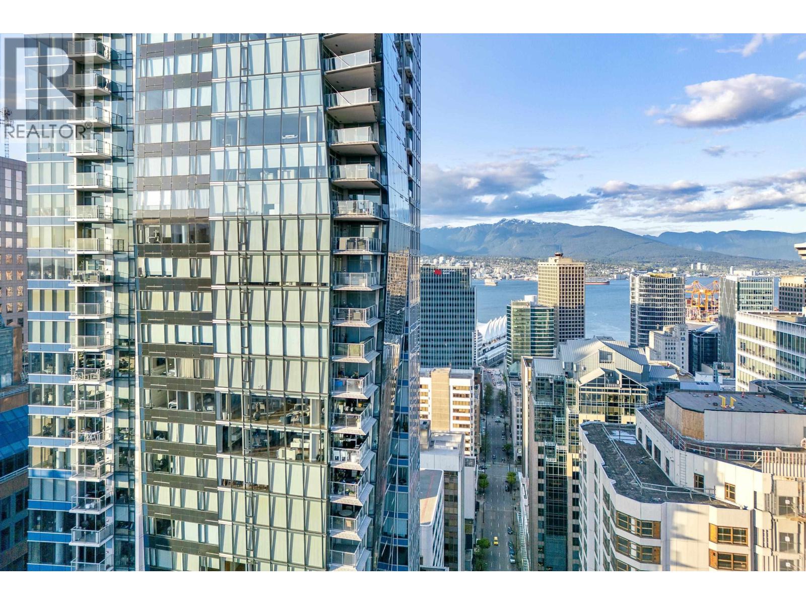 2902 667 HOWE STREET, Vancouver