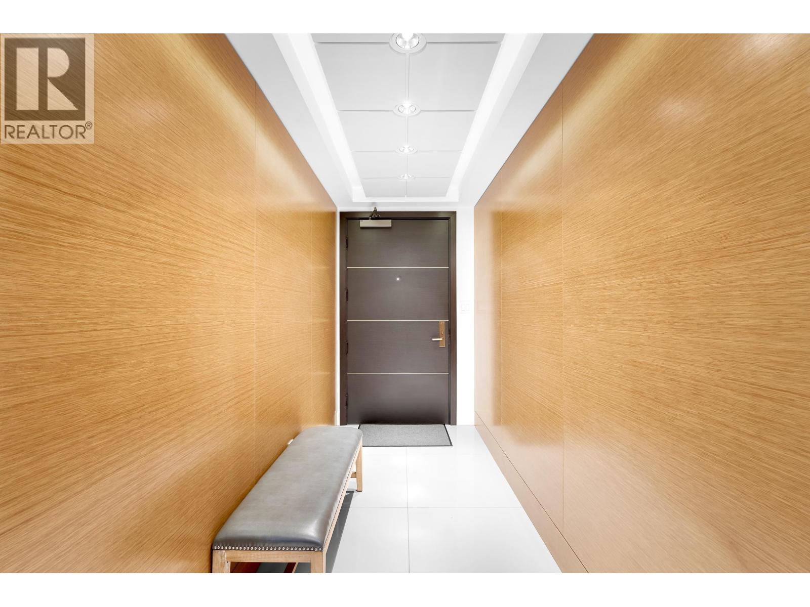 2902 667 HOWE STREET, Vancouver