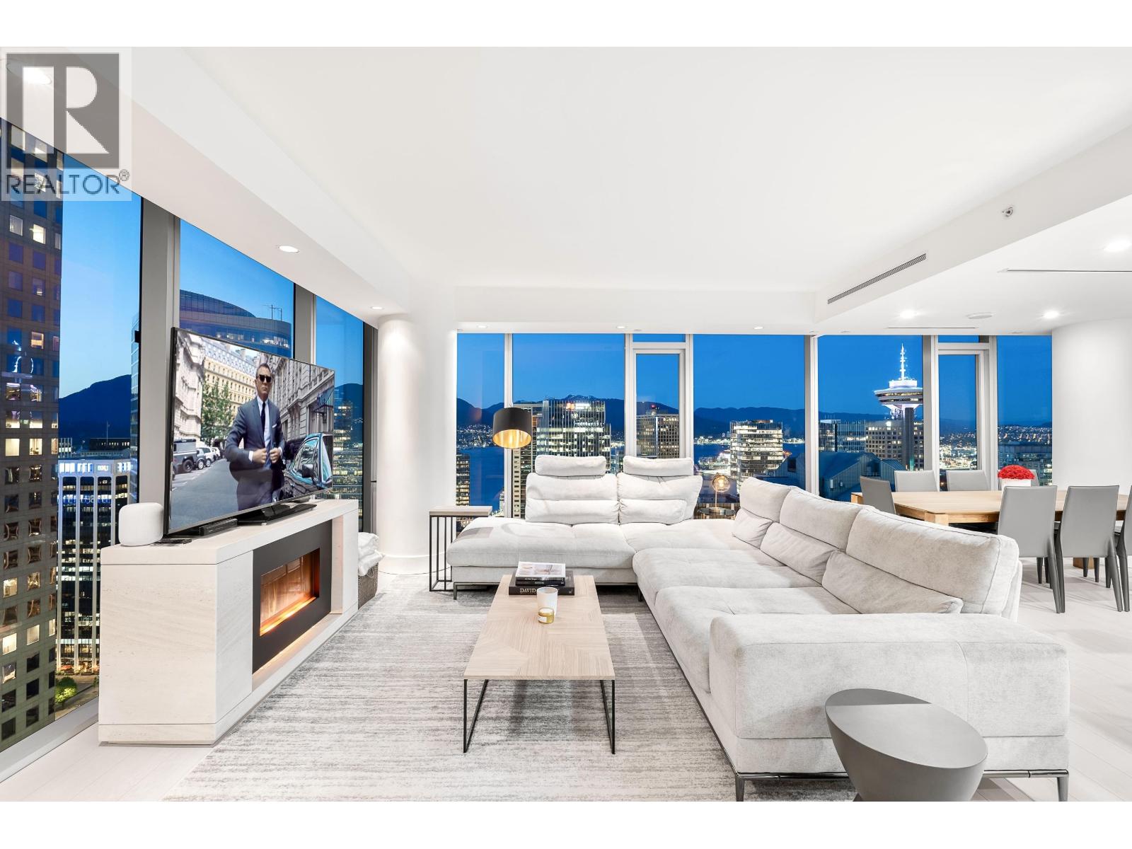 2902 667 HOWE STREET, Vancouver