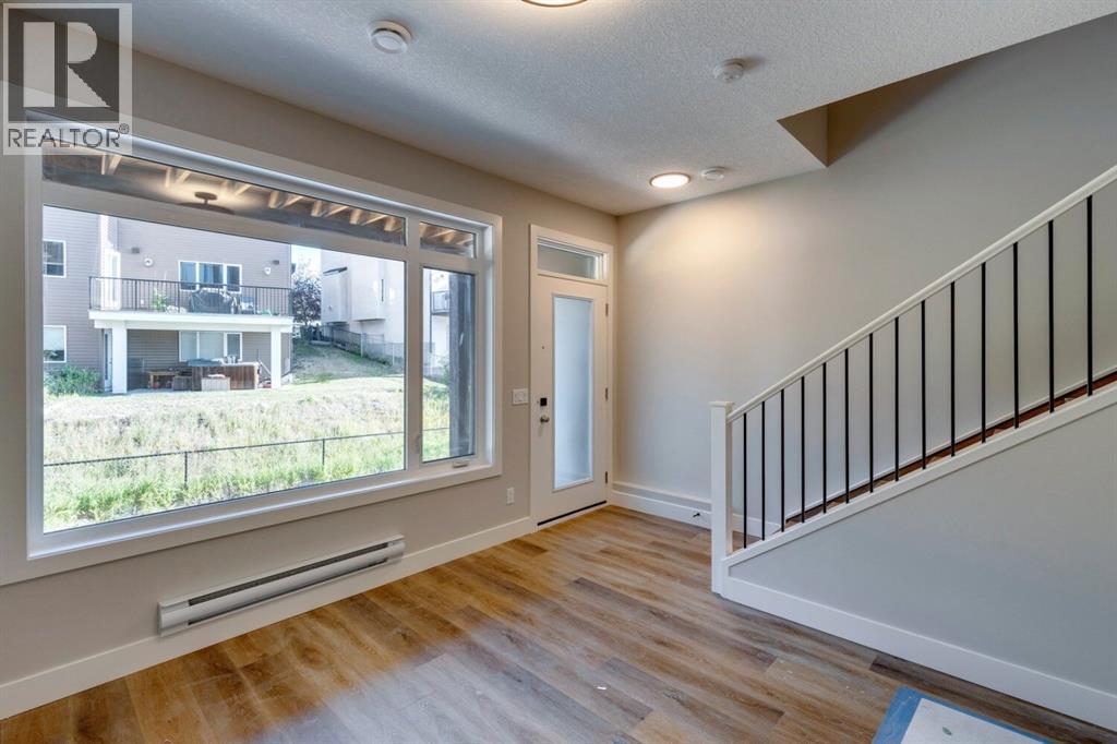 Single Family House for Sale in  Royal Elm Green NW Royal Oak Calgary 