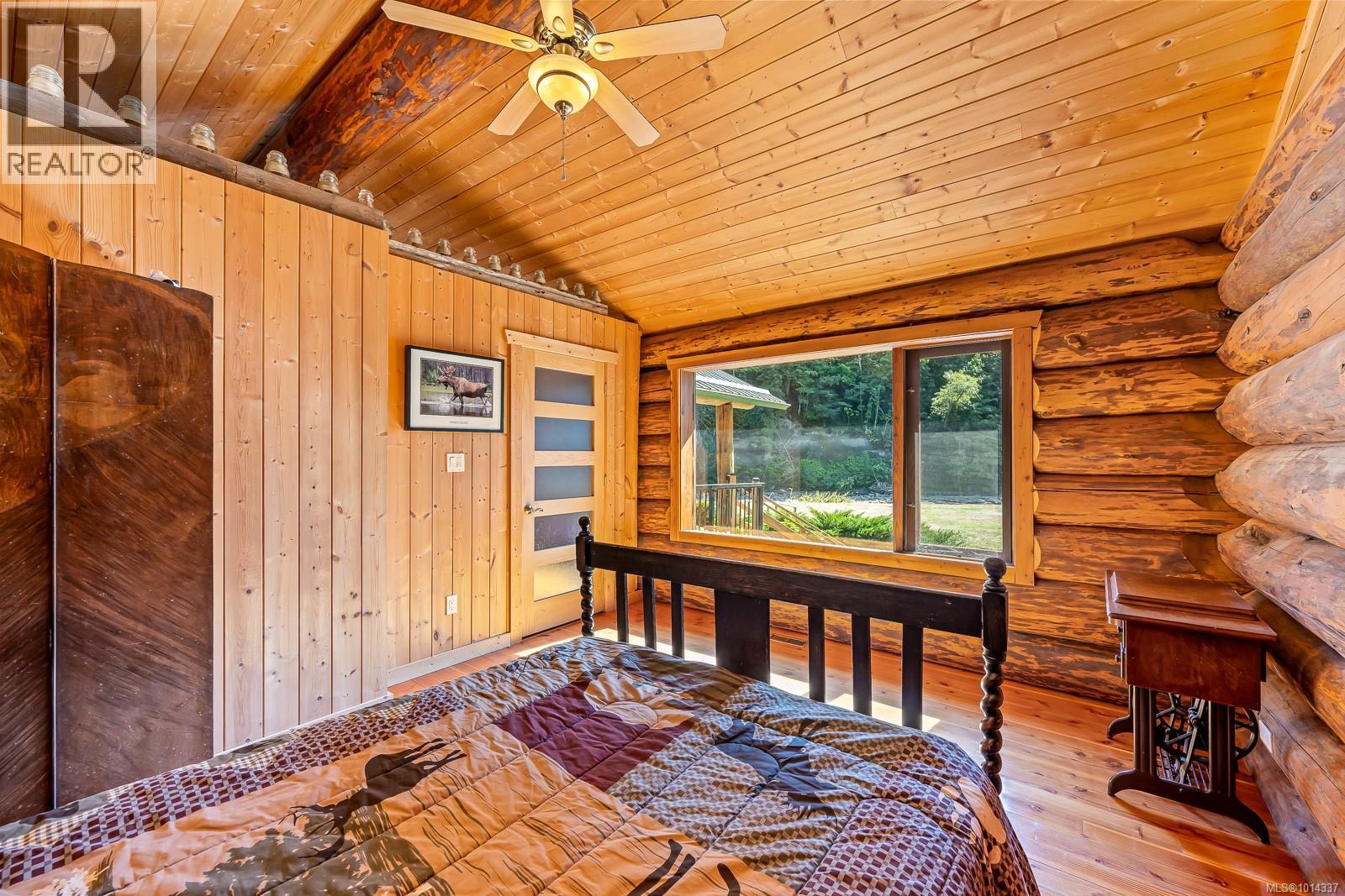 4867 Lorna Lane, Campbell River