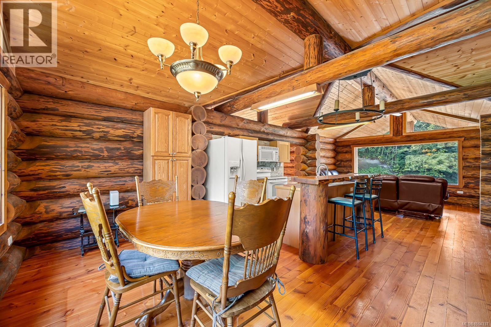 4867 Lorna Lane, Campbell River