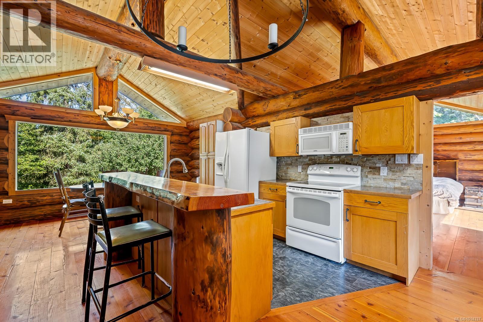 4867 Lorna Lane, Campbell River