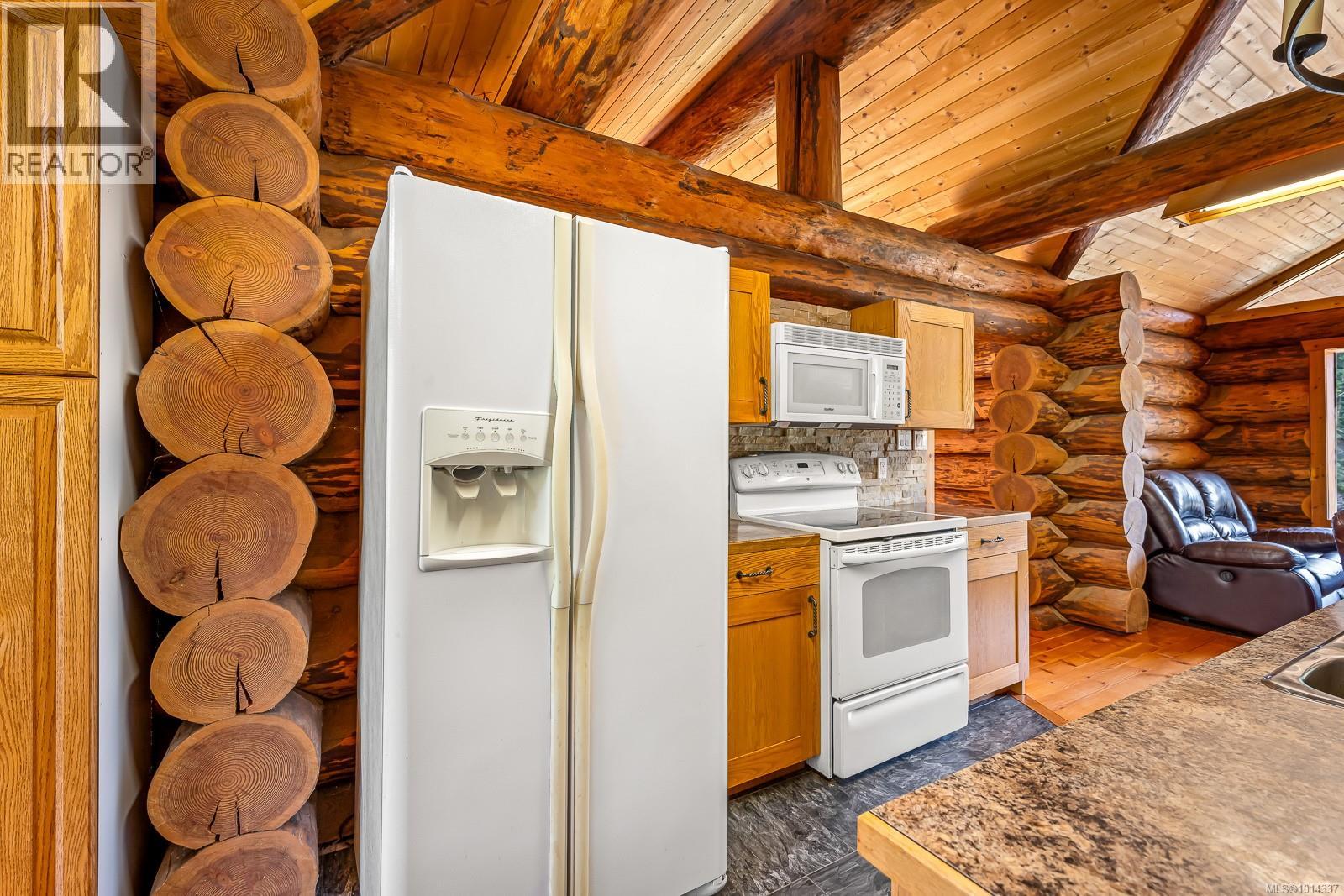 4867 Lorna Lane, Campbell River