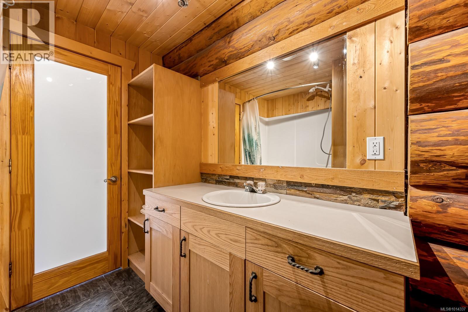 4867 Lorna Lane, Campbell River