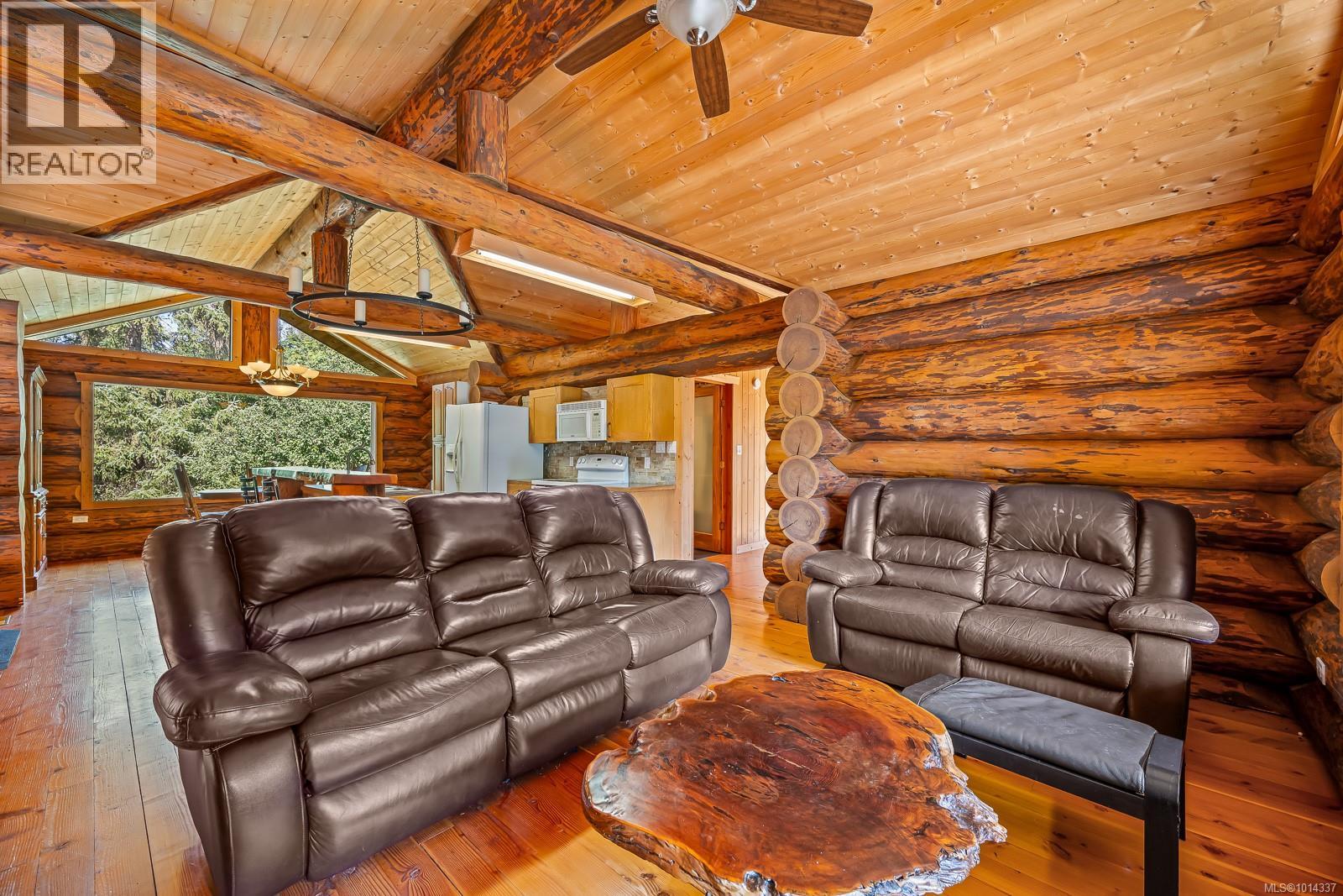4867 Lorna Lane, Campbell River