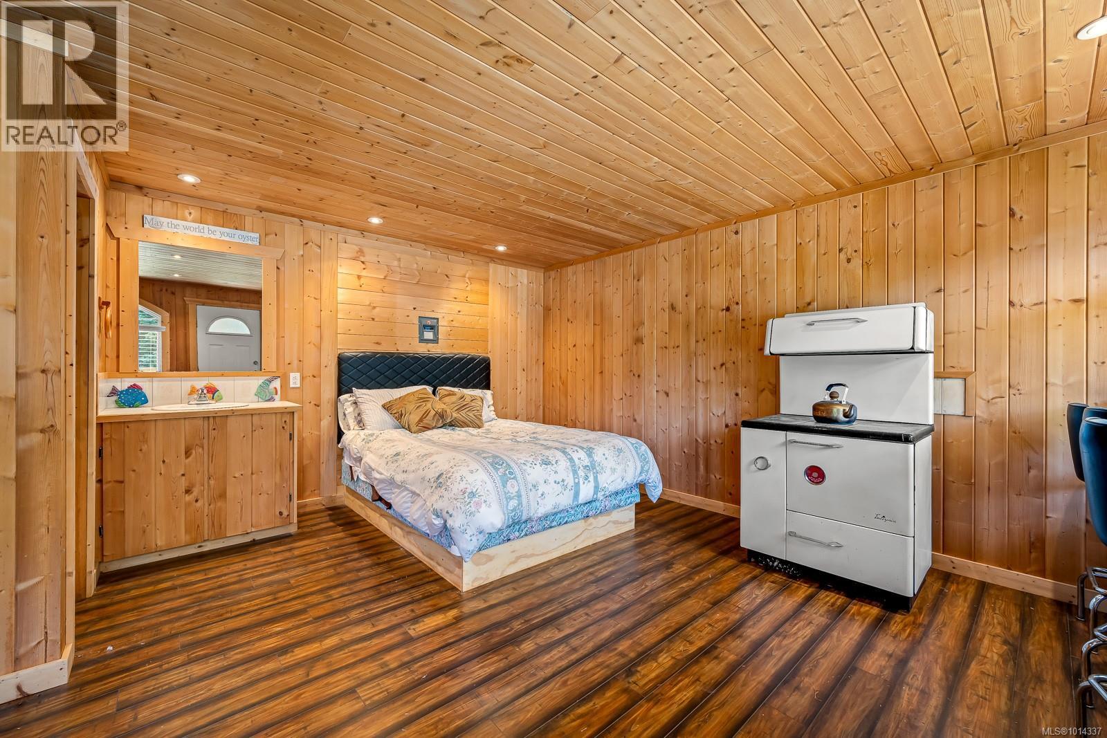 4867 Lorna Lane, Campbell River