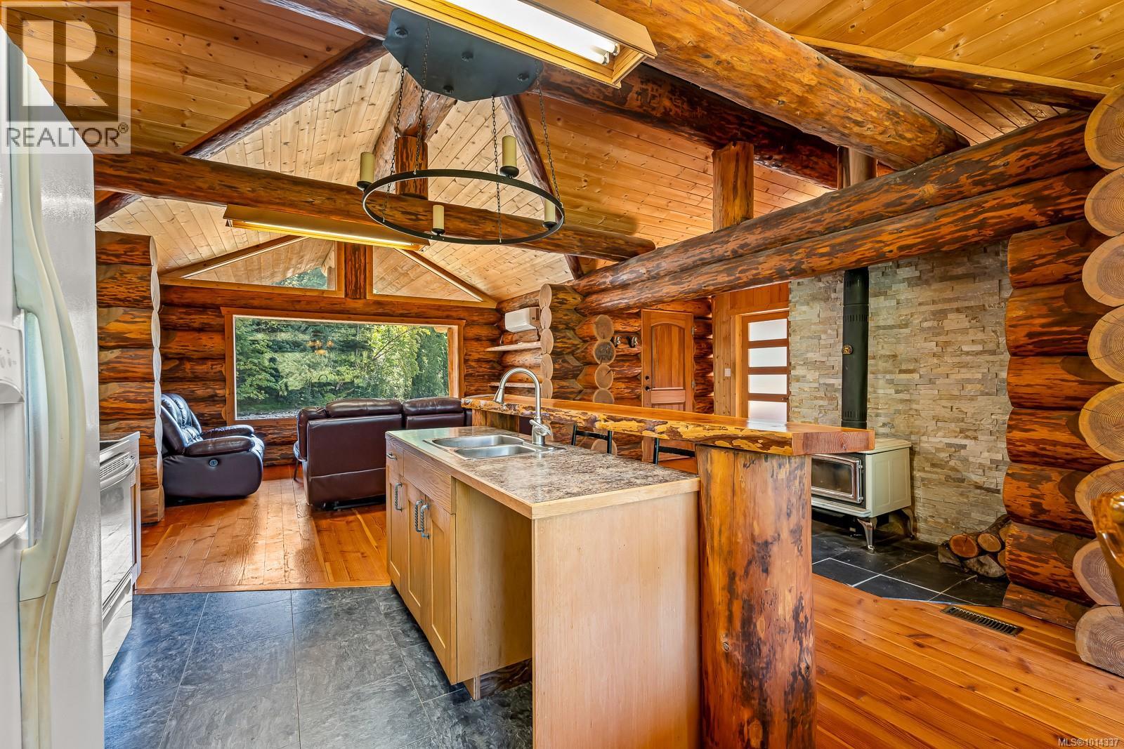 4867 Lorna Lane, Campbell River