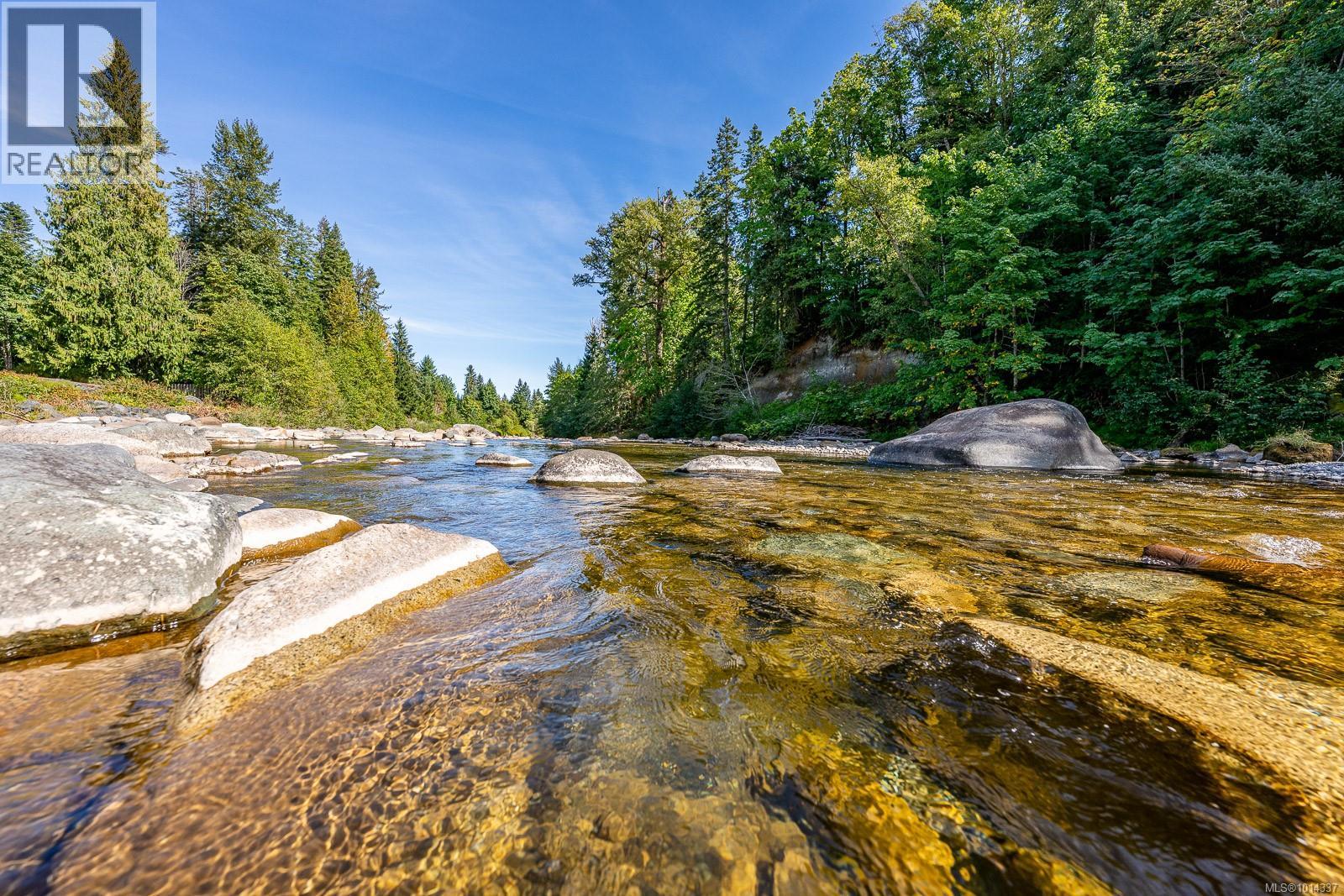 4867 Lorna Lane, Campbell River