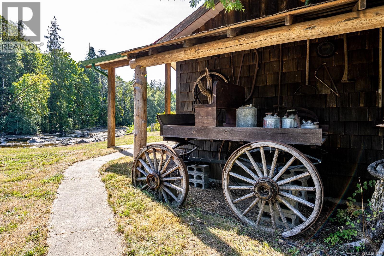 4867 Lorna Lane, Campbell River