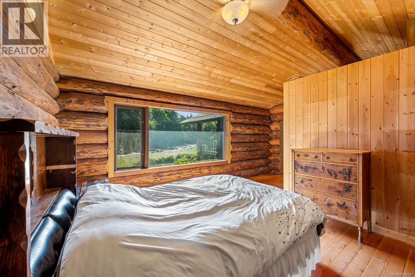 4867 Lorna Lane, Campbell River