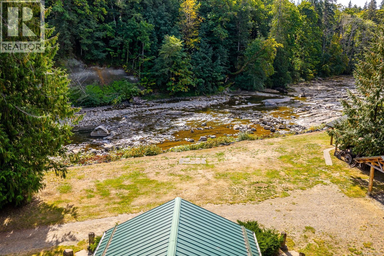 4867 Lorna Lane, Campbell River